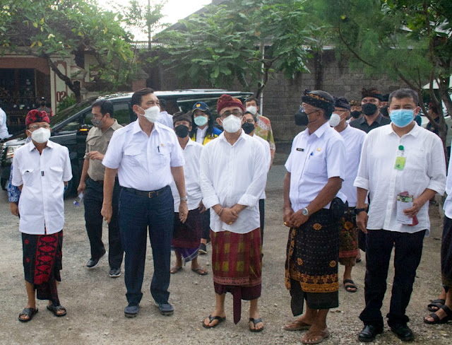    Luhut Kunjungi Bali, Bahas Soal TPS3R Sekar Tanjung 