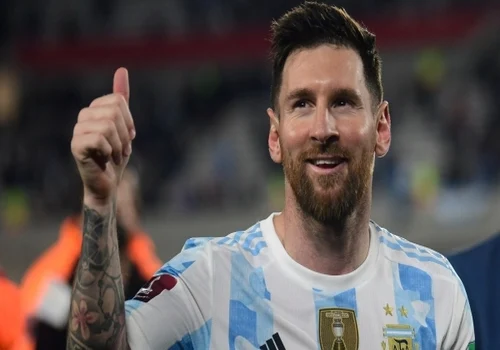 Barcelona Legend Messi thriving in Argentina team: Scaloni