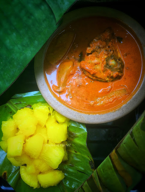 STEAMED TAPIOCAS WITH FISH CURRY