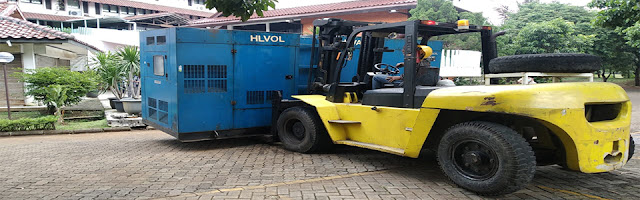 Jasa Sewa Rental Forklift 10 Ton Terdekat di Ciracas