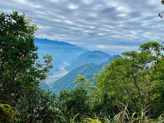 往司令山展望