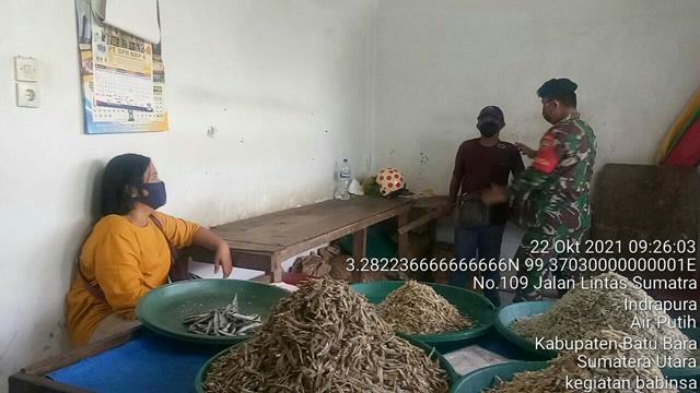 Pam Disiplin Mandiri Covid-19 di Pasar Delima Indrapura Dilakukan Personel Jajaran Kodim 0208/Asahan