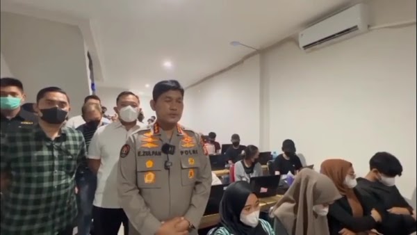 Polda Metro Jaya Gerebek Kantor Pinjol di PIK, 99 Pegawai Diamankan