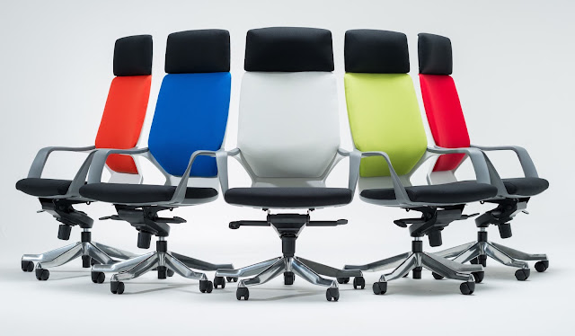 office-chairs-in-dubai-ergonomic-executive-chair-for-workplace