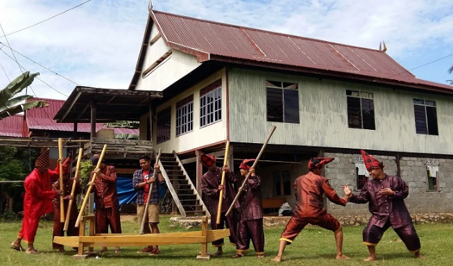 Daftar 16 Permainan Tradisional Provinsi Sulawesi Selatan