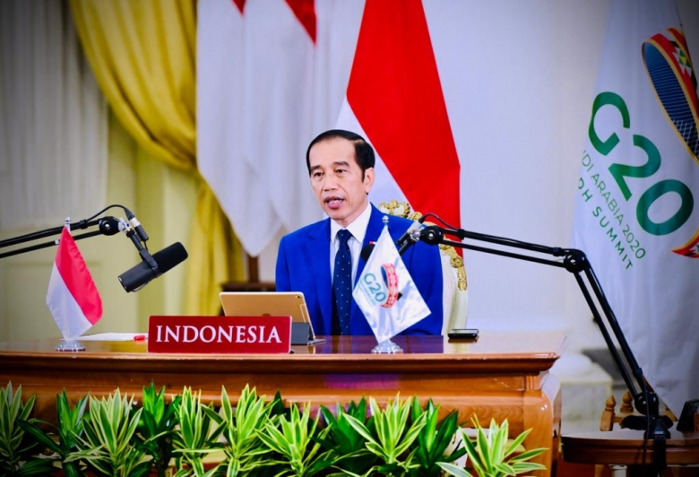 Jokowi Tidak Ingin Transisi Energi Bebani Rakyat, PKS: KTT Perubahan Iklim Hanya Pencitraan!
