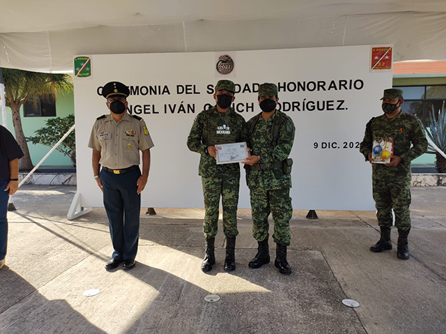 Ángel Cauich se encuentra luchando contra el cáncer y su sueño es pertenecer al Ejército mexicano