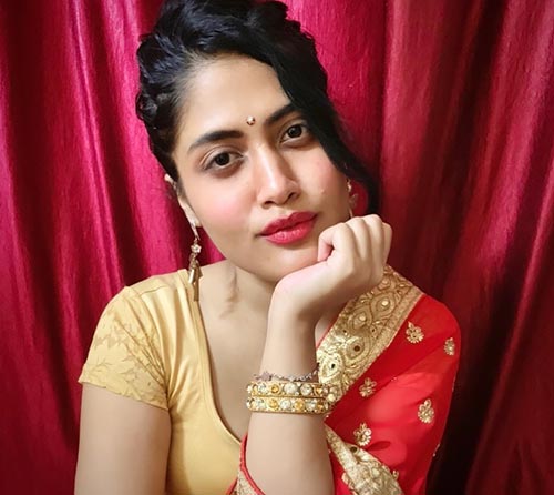 Manvi chugh hot actress ullu woodpecker Manvi chugh hot actress ullu woodpecker