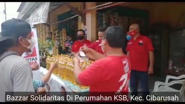 Gelar Pasar Murah, PSI Jual Minyak Goreng Rp10 Ribu per Liter: Minyak Goreng Masih Langka