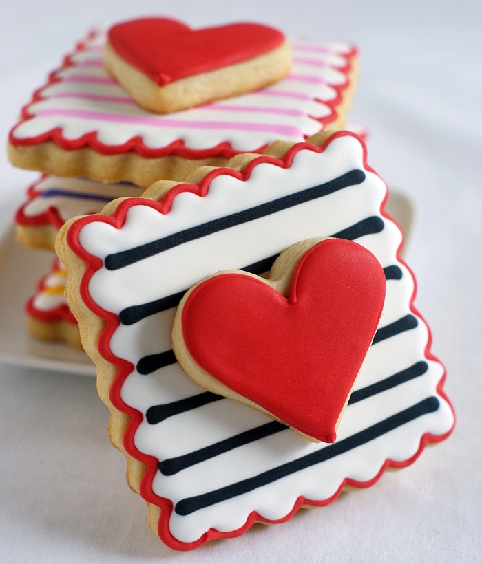 Decorated Cookies to Make for Valentine's Day!