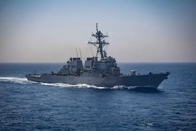 Tàu khu trục Hạm mang tên lửa dẫn đường USS Arleigh Burke (DDG 51)