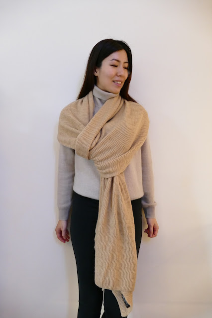 Karianne's Secret Review, how to style a shawl, how to wear a shawl, 4 ways to wear a shawl, how to wear a scarf winter, how to tie a shawl, shawl knot ideas