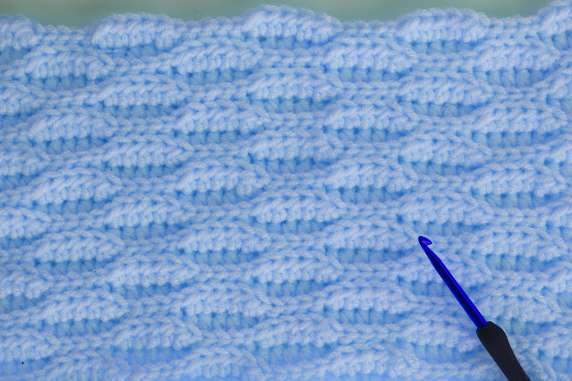 Crochet Imagen Puntada a relieve especial para mantas a crochet por Majovel Majove Crochet ganchillo ganchillo facil sencillo bareta paso a paso DIY