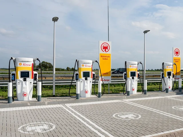 Shell to Get Fast EV Chargers from Tritium as Their Global Supplier