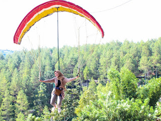 Wahana Paragliding