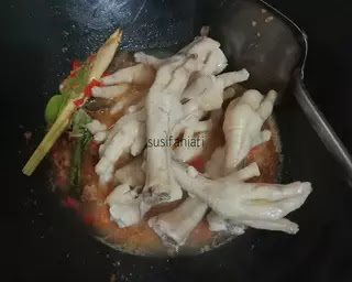 Resep Gulai Ceker Ayam Nanas