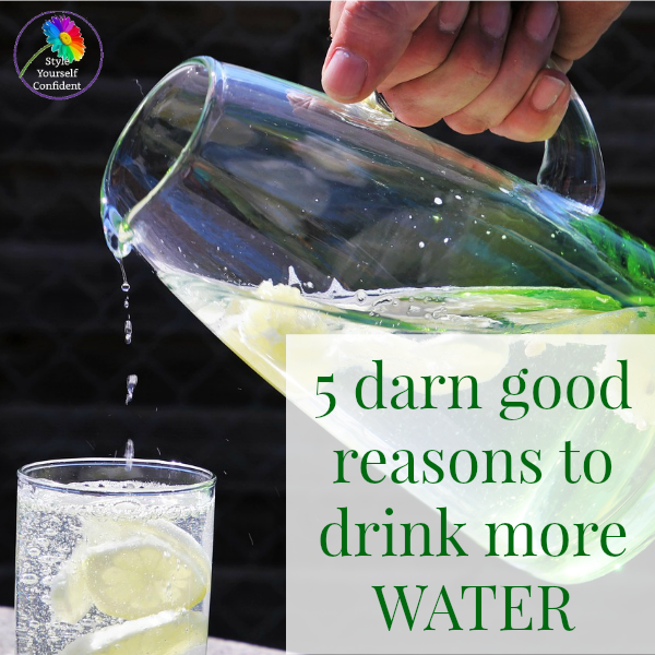 5 reasons to drink more water