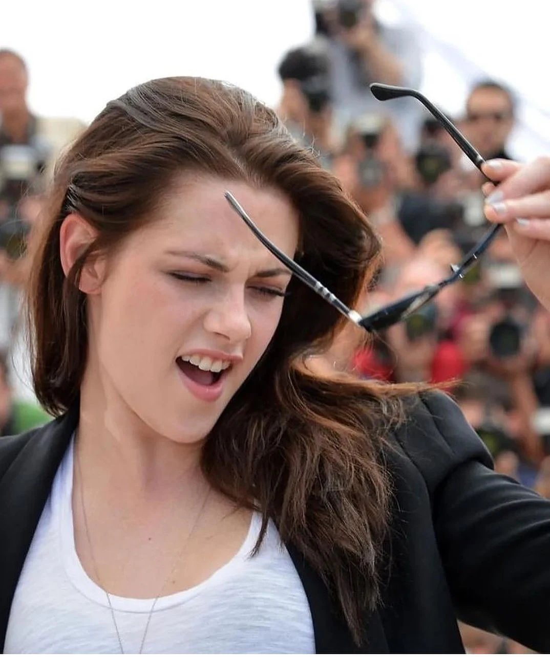 Hollywood Actress Kristen Stewart cute and lovely pictures and HD wallpapers & Gorgeous photos gallery