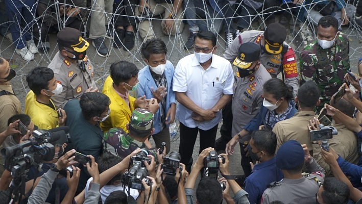 Moeldoko Pastikan Dokumen Tuntutan Aliansi BEM SI Disampaikan ke Presiden Jokowi