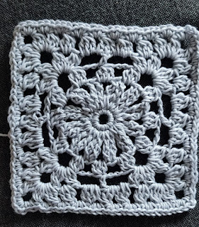 pieza de crochet para chaqueta