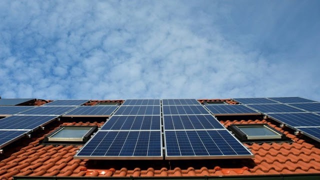 Escolas públicas do RN terão mini usinas de energia solar para aulas práticas do Ensino Médio