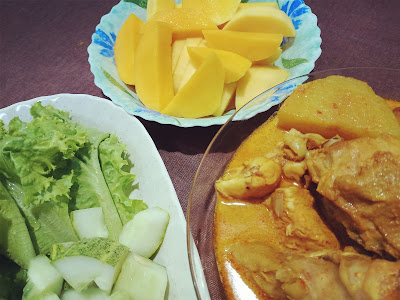 Lauk Kari Ayam Special Untuk Hidangn Tengahari