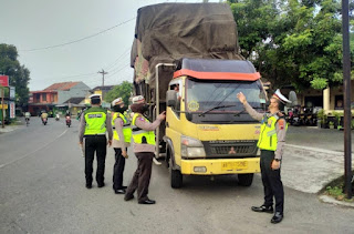 Polres Sukoharjo Berikan Edukasi dan Lakukan Penindakan Pelanggaran ODOL