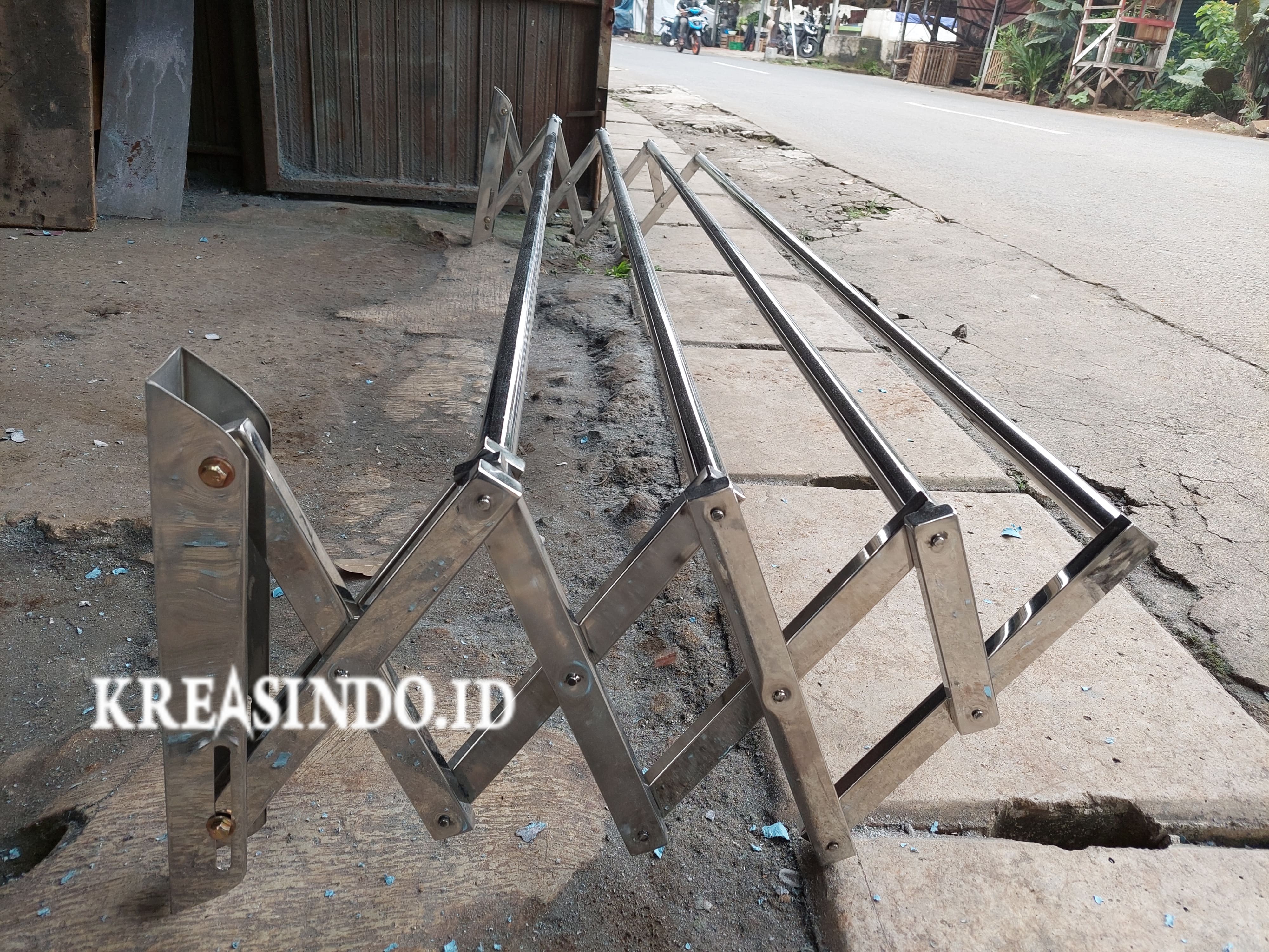 Jemuran Stainless Lipat Dinding Pesanan Bpk Sumaryono di Permata Regency Depok