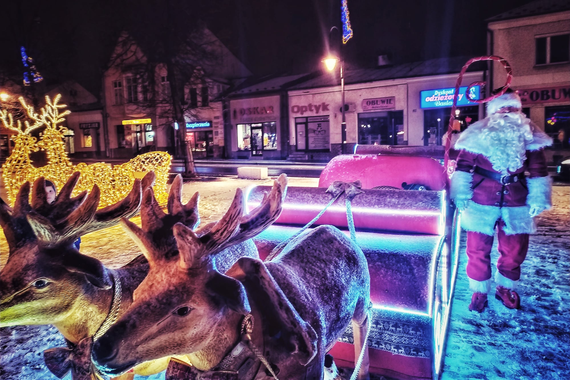 Zjawiskowe fotografie Rynku w świątecznej szacie