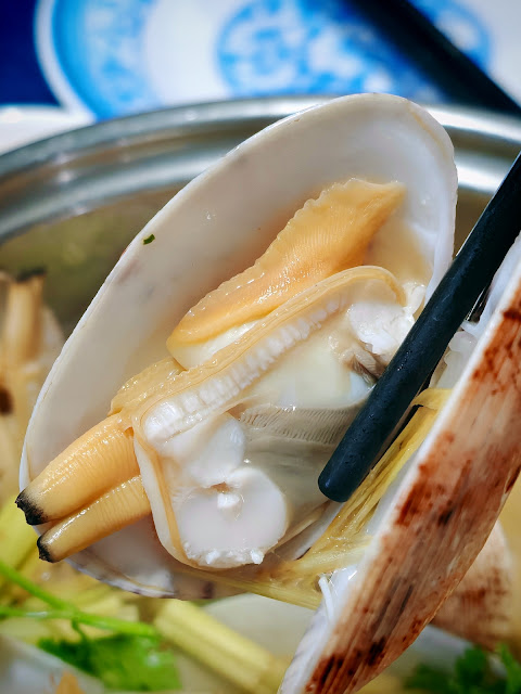 Ho_Chi_Minh_Quan_Hai_San_Ut_Lien_Seafood_Restaurant