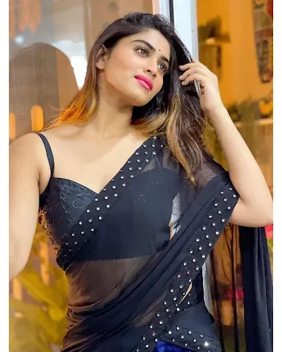Shivani Narayanan in black transparent saree Pics