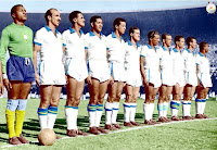 SELECCION DE BRASIL. Temporada 1949-50. Barbosa, Augusto, Danilo, Juvenal, Bauer, Ademir, Zizinho, Jair, Chico, Friaça y Bigode. SELECCIÓN DE BRASIL 1 SELECCIÓN DE URUGUAY 2 Domingo 16/07/1950, 15:00 horas. IV Copa del Mundo Brasil 1950, fase final, jornada 3. Rio de Janeiro, Brasil, estadio de Maracaná