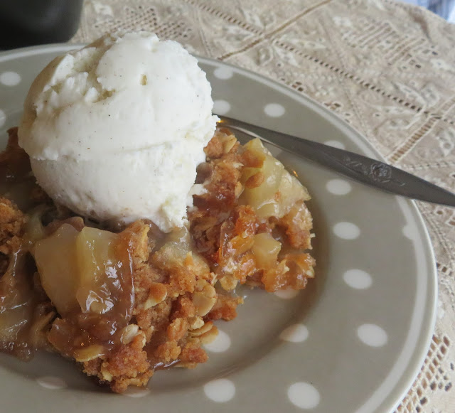 Mom's Best Apple Crisp