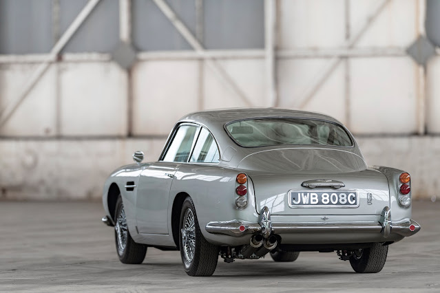 The asking prices for an old Aston Martin DB5 (not Goldfinger model) are above US$ 600,000.