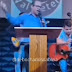 Vídeo: procurando canção gospel, músico conecta celular durante o culto em igreja evangélica e acaba tocando ‘funk pesadão’