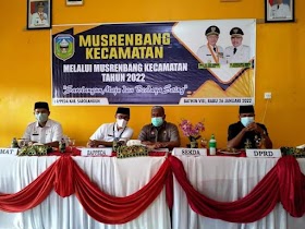 Sekda Sarolangun Endang Abdul Naser Membuka Langsung Musrenbang Tingkat  Kecamatan Bathin VIII 