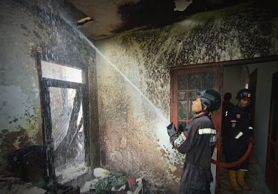 Segera Dilaporkan, Kebakaran Rumah di Desa Puncak Tidak Meluas