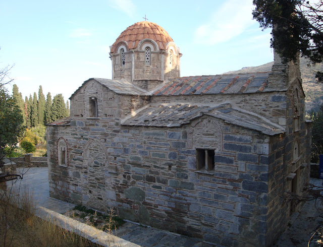 Ναός Ταξιάρχη Μεσαριάς Άνδρου.