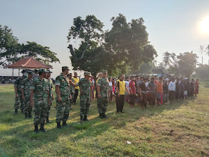 Kodim 1609/Buleleng Koramil 06/Banjar Bersama Forkopimcam Memperingati Peringatan BBGRM 2023 dengan Aksi Bersih Pantai di Pura Labuhan Aji