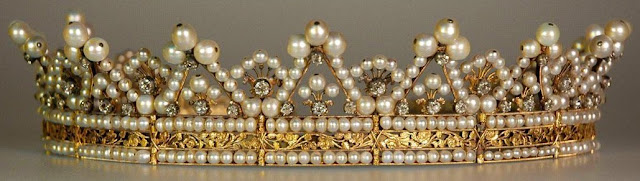 pearl tiara grand duchess stephanie baden beauharnais