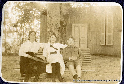 photo ancienne : un dimanche à la campagne vers 1890