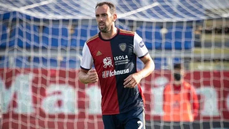 Besiktas Eying January Transfer For Cagliari Defender Diego Godin