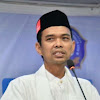 Mengusap Wajah Usai Salam, Apa Hukumnya? Begini Penjelasan UAS..!