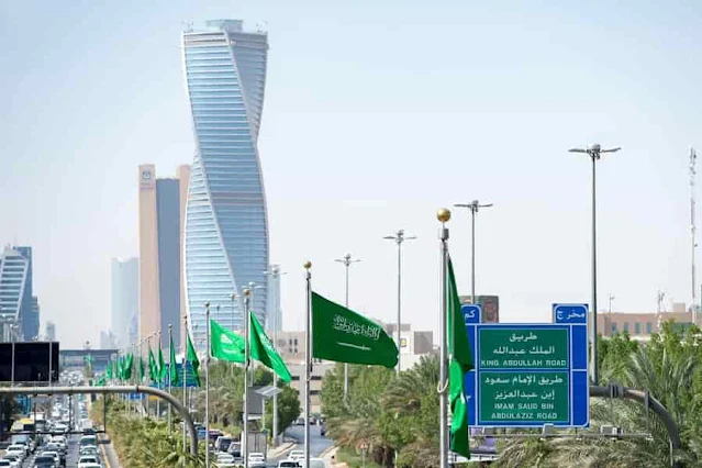 Last and third year to exempt Expat levy for small companies begins - Saudi-Expatriates.com