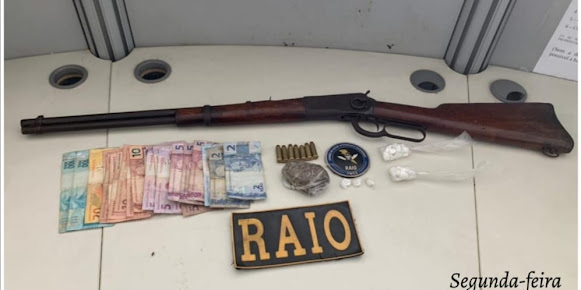 PMS DO RAIO APREENDEM DROGAS E ARMA DE FOGO NO CONJUNTO PADRE JOSÉ LINHARES