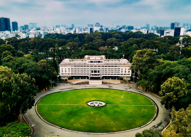 Half-day City Tour in Ho Chi Minh City 700000 | Saigon | Vietnam ⭐ with top travel agency ❤️ best itinerary, prices, services, things to do & places to visit ☎️ phone, reviews.
