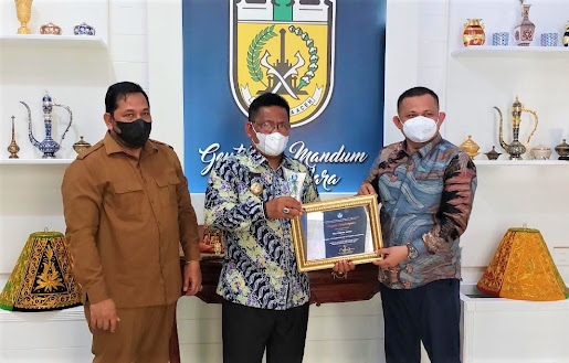 Aminullah Usman Apresiasi Anugerah Politeknik Terbaik 2021 Diraih Politeknik Aceh