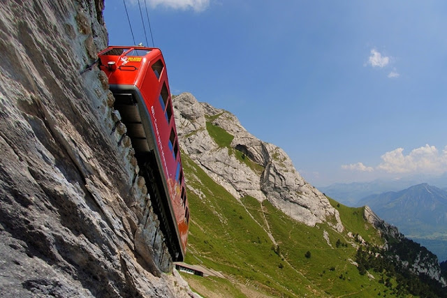 Железная дорога на горе Пилатус в Швейцарии