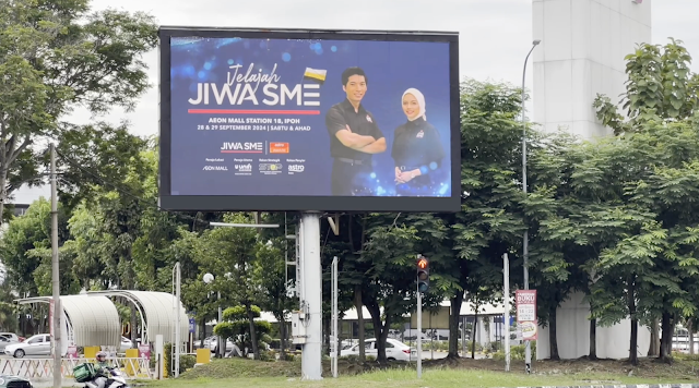 Malaysia Perak LED Billboard Advertising Nearby Aeon Kinta City Facing Junction of Jalan Sultan Azlan Shah and Persiaran Medan Ipoh Digital Outdoor Advertising