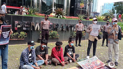 Suara Lantang Mahasiswa Teriak Usut Tuntas Kaesang Gate di KPK